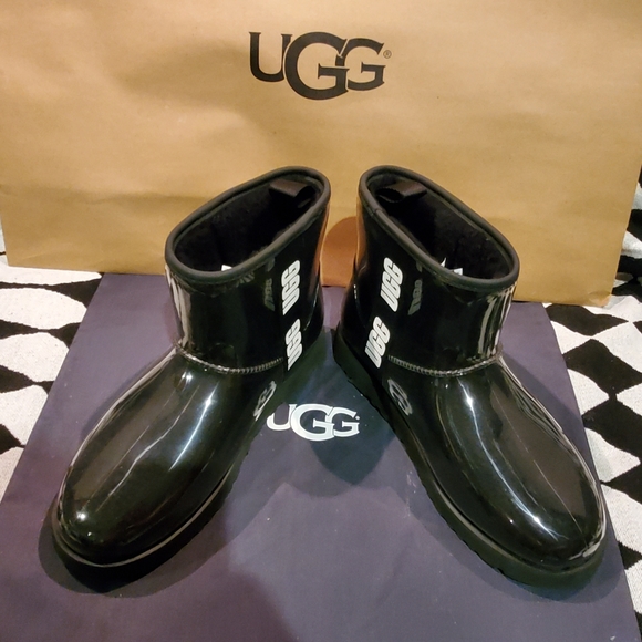 Waterproof boots - Picture 4 of 9